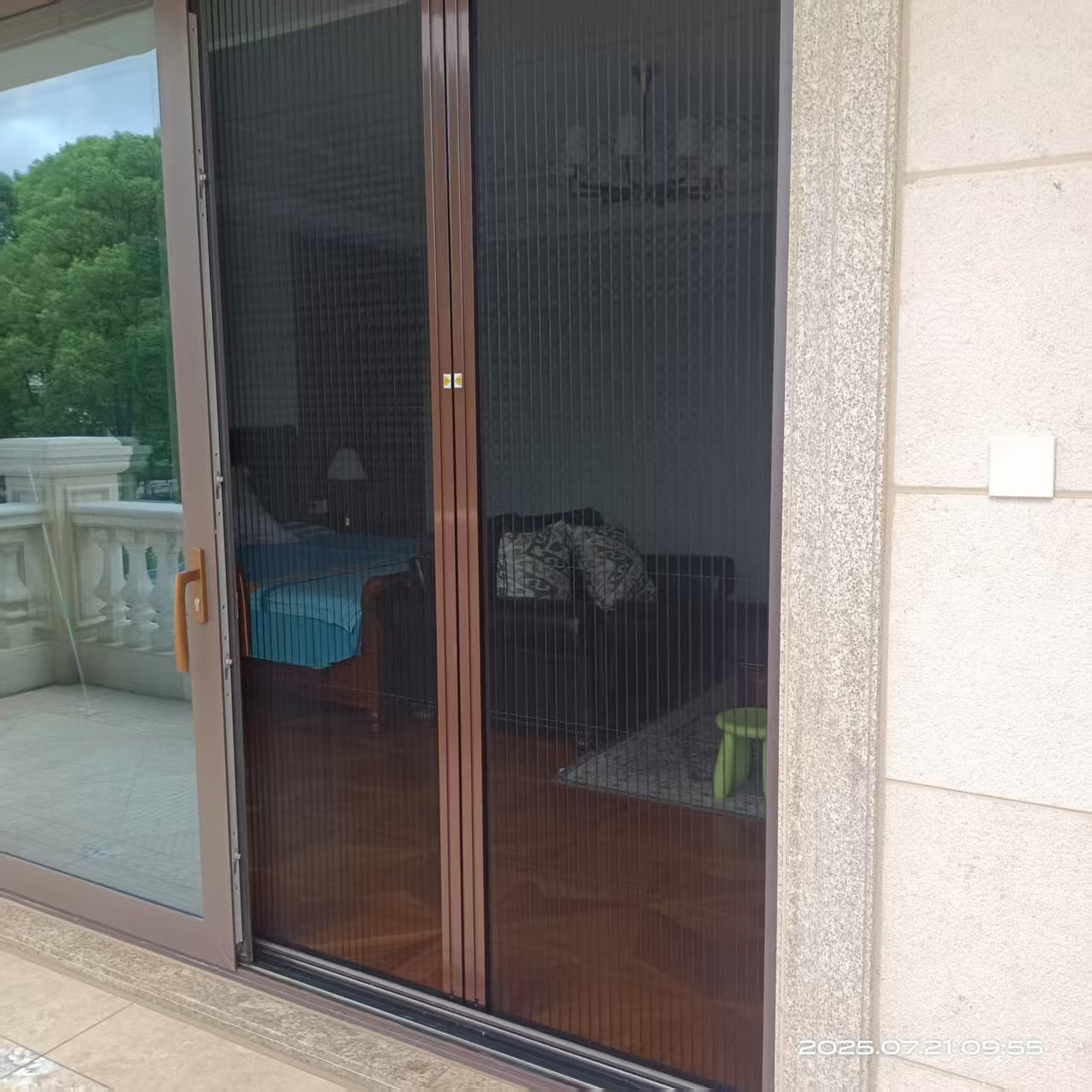 1753083195117542.jpg 1753083195117542.jpg